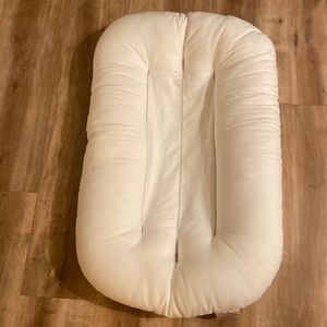 Snuggle me (0-9m) with white cover